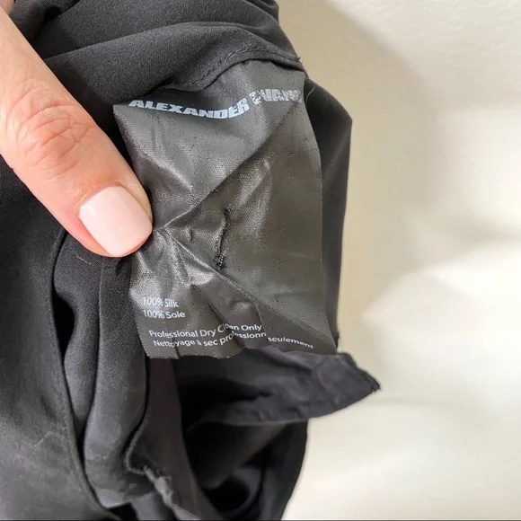 Alexander Wang Silk Black High Waisted Pleated Dress Shorts Size 8 - Picture 7 of 7